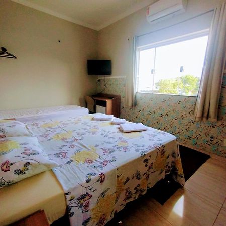 Pouso Oliveira Suites São João Batista do Glória Екстериор снимка