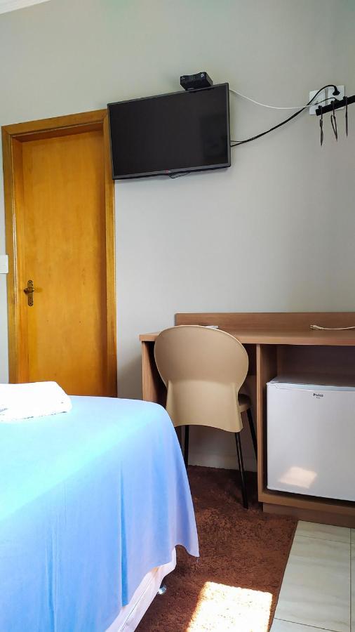 Pouso Oliveira Suites São João Batista do Glória Екстериор снимка