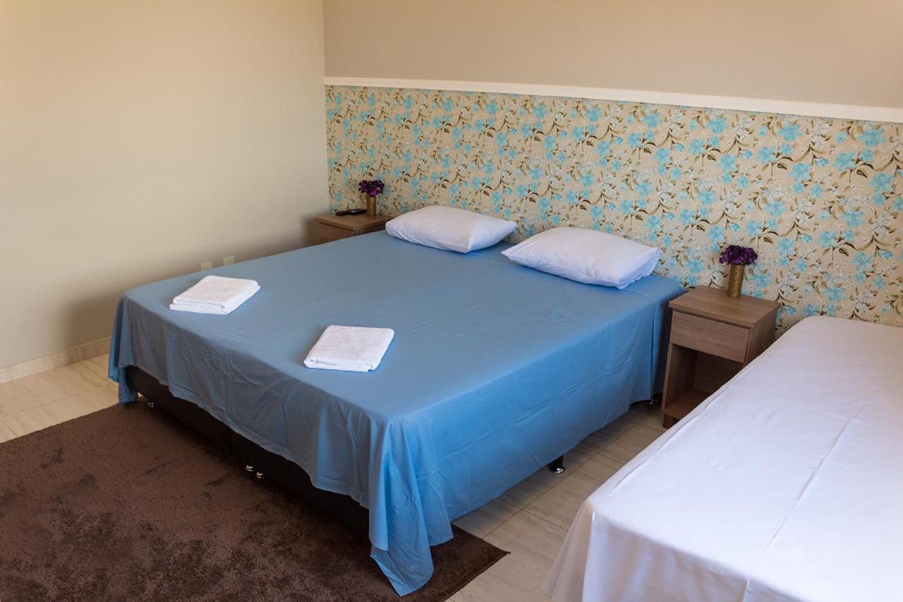 Pouso Oliveira Suites São João Batista do Glória Екстериор снимка