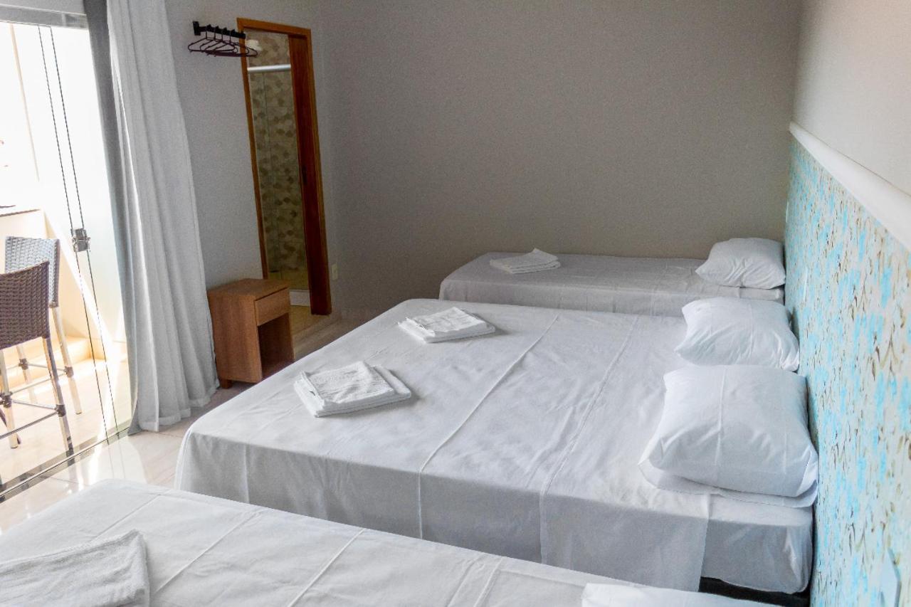 Pouso Oliveira Suites São João Batista do Glória Екстериор снимка