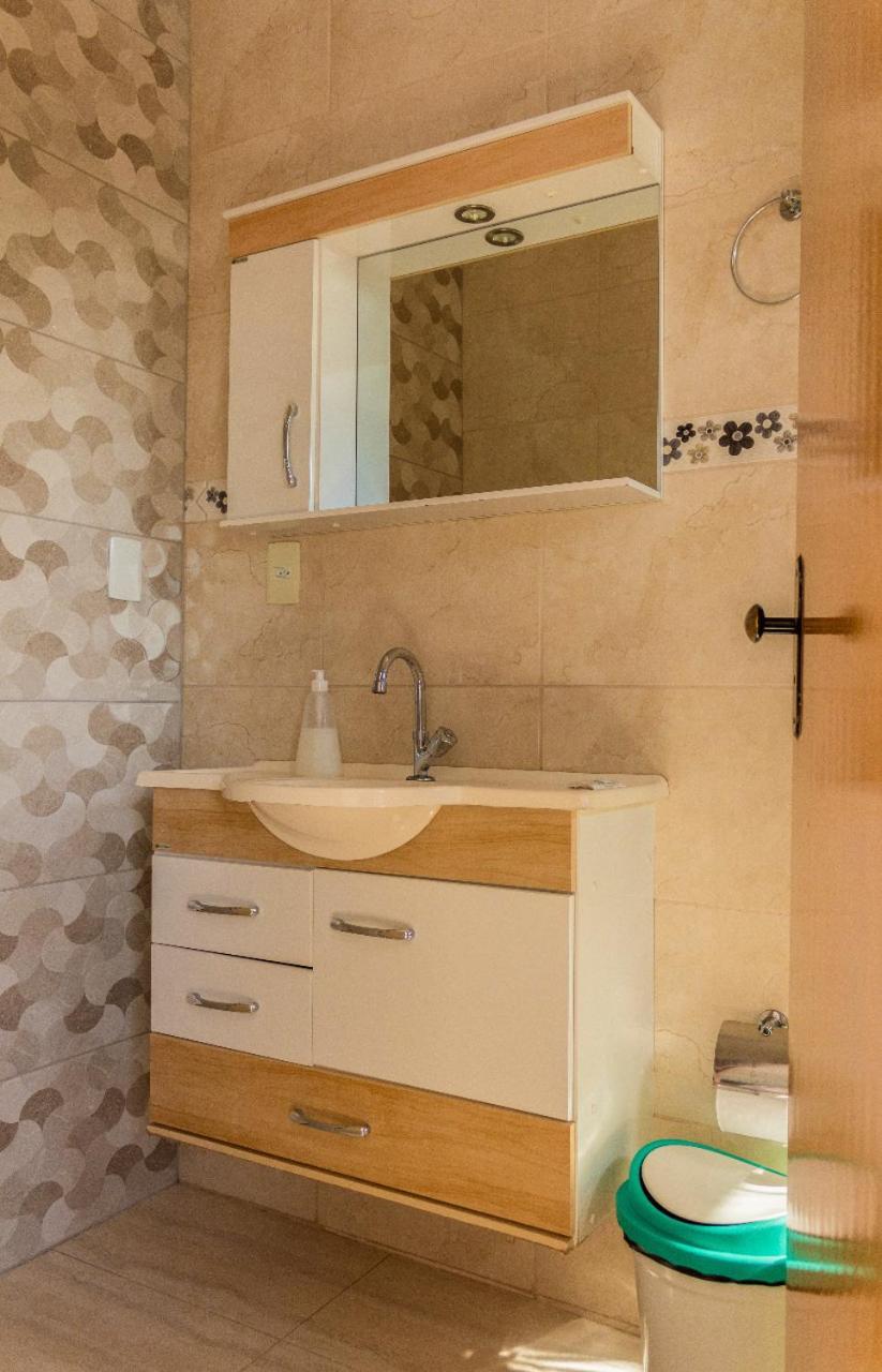 Pouso Oliveira Suites São João Batista do Glória Екстериор снимка